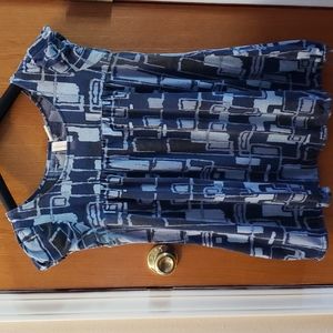 No Boundaries Top, Juniors size XL (B2)